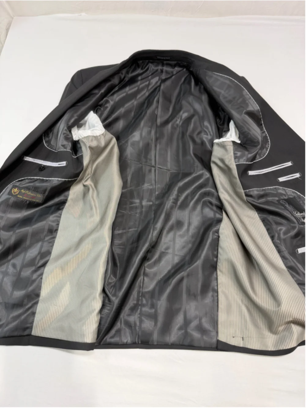 Men's Italian made Black Wool Suit Jacket Size 44R